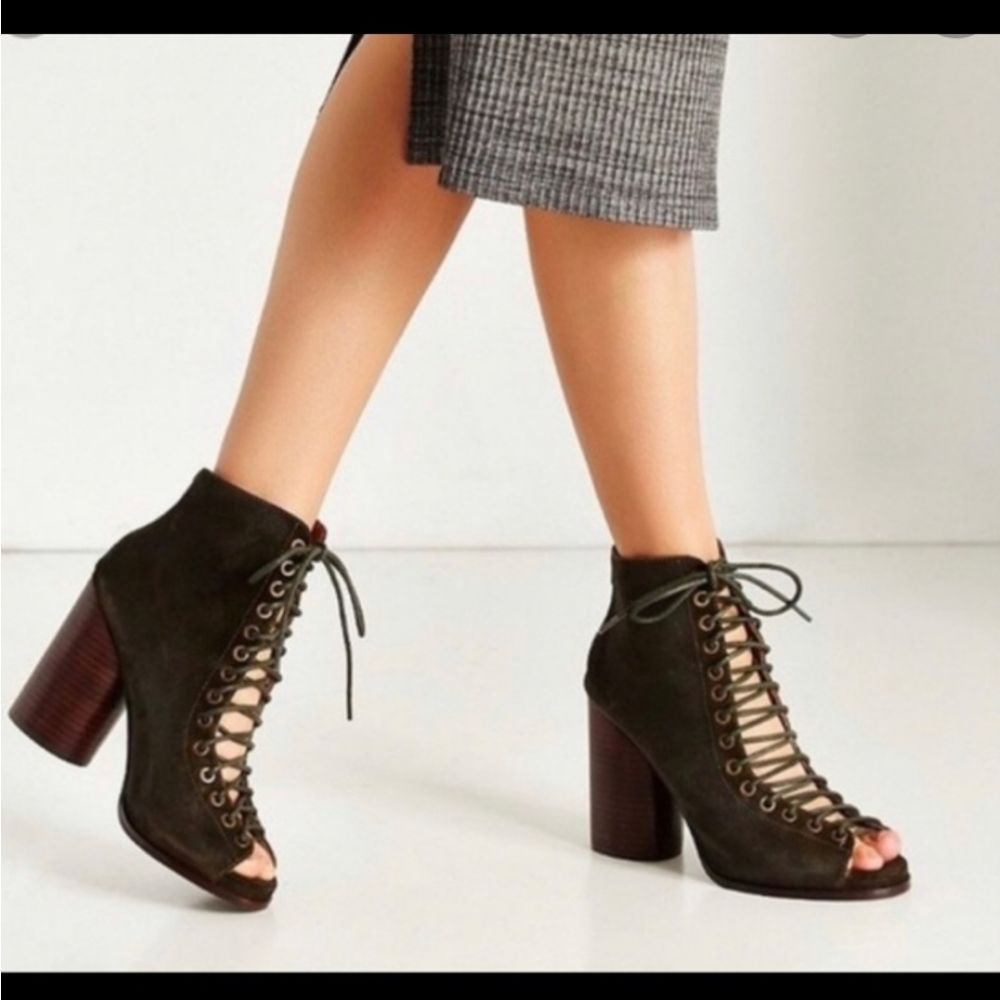 Jeffrey Campbell Freelove Lace Up Leather Block Heels Green Size 6.5